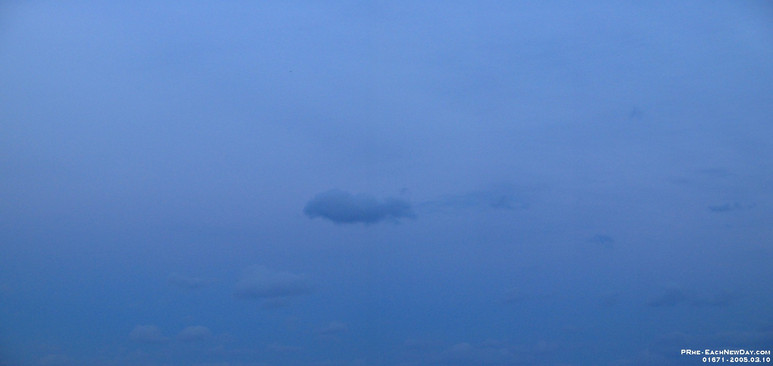 01671p - Panorama - Cloud over Ajax
